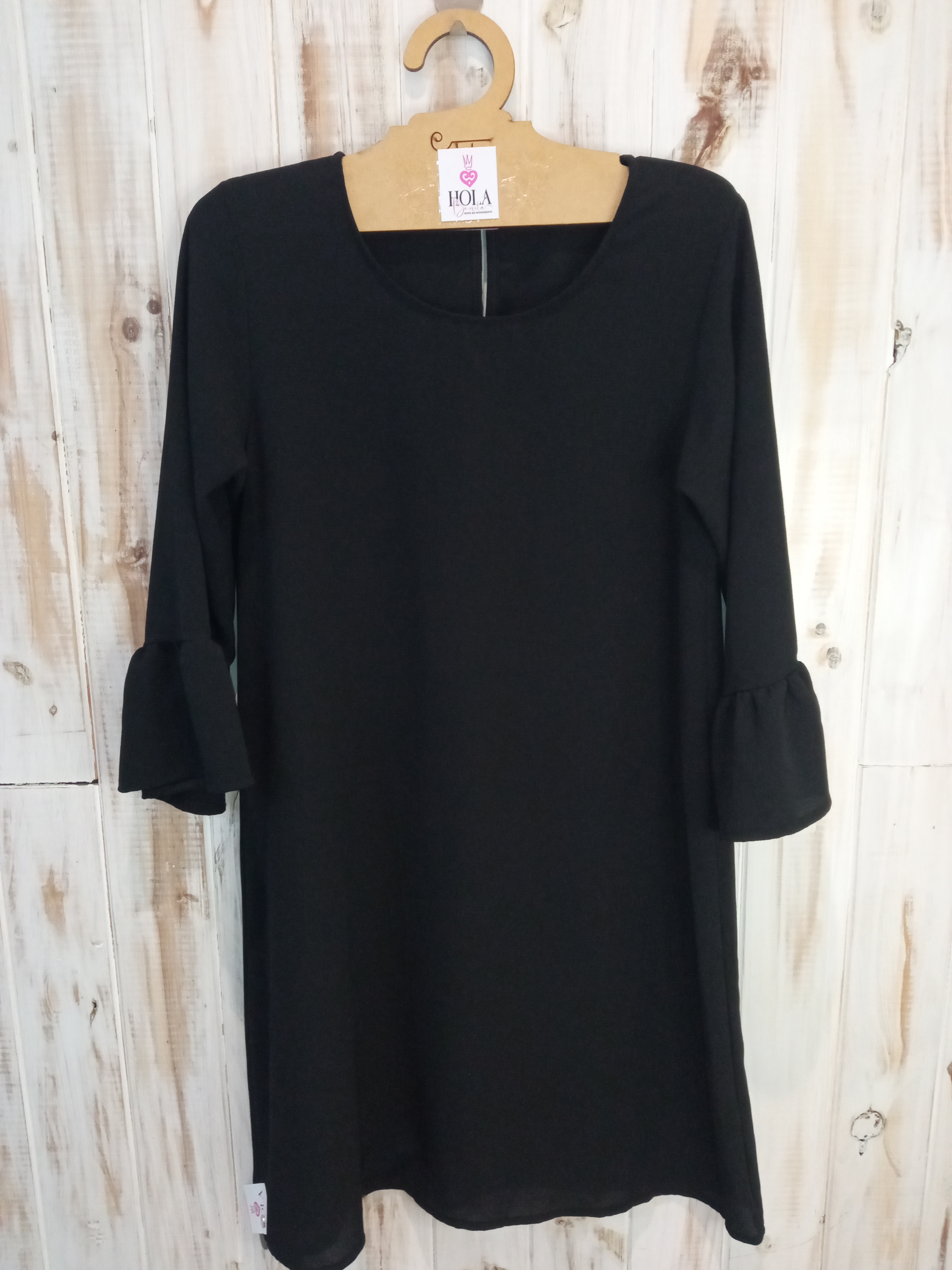 VESTIDO NEGRO CORTO