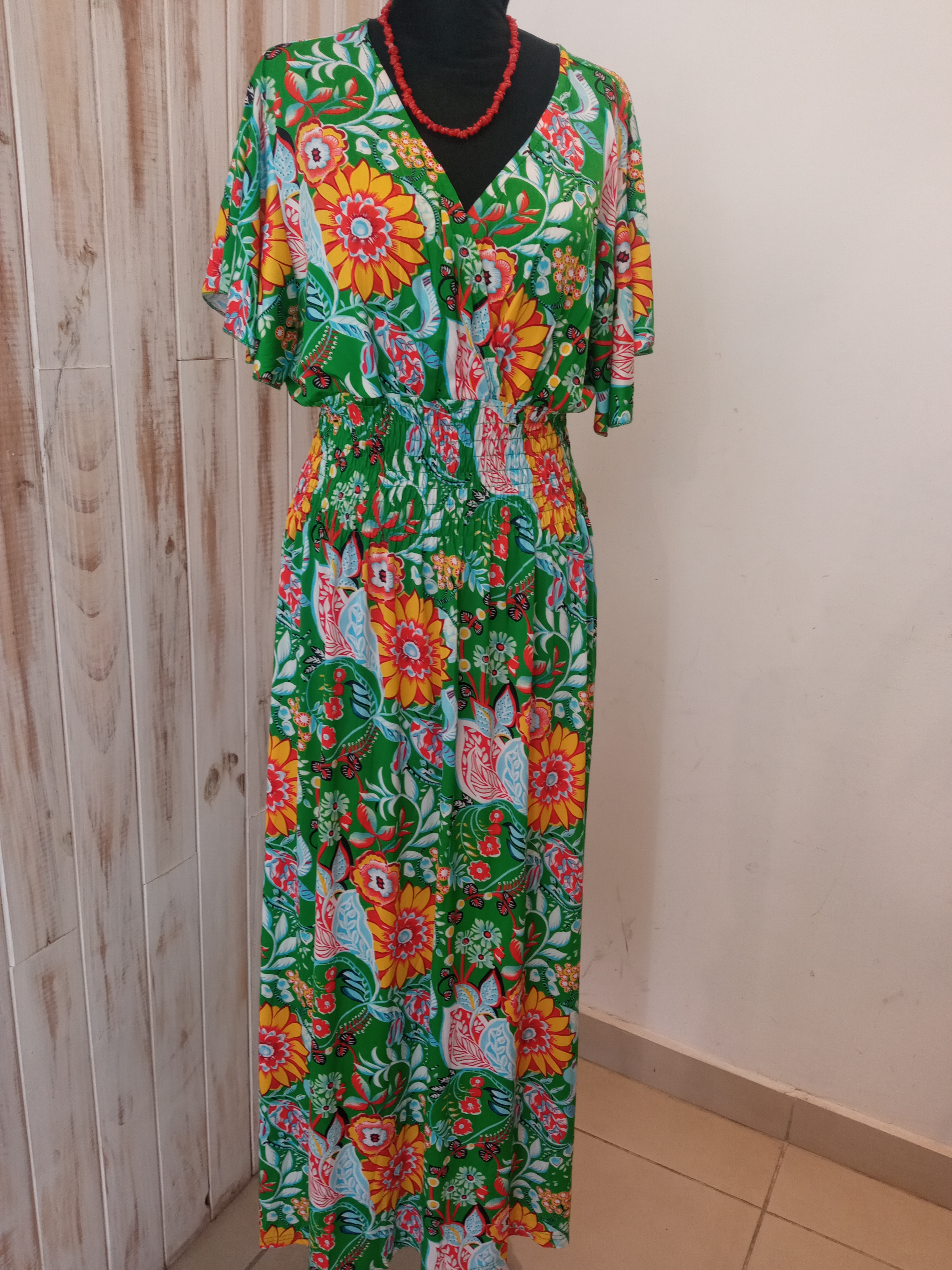 VESTIDO VERDE